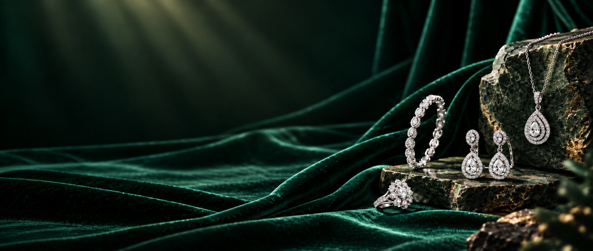 Timeless jewellery, crafted for devotion