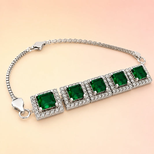 Green Stone Cluster Diamond Braclet