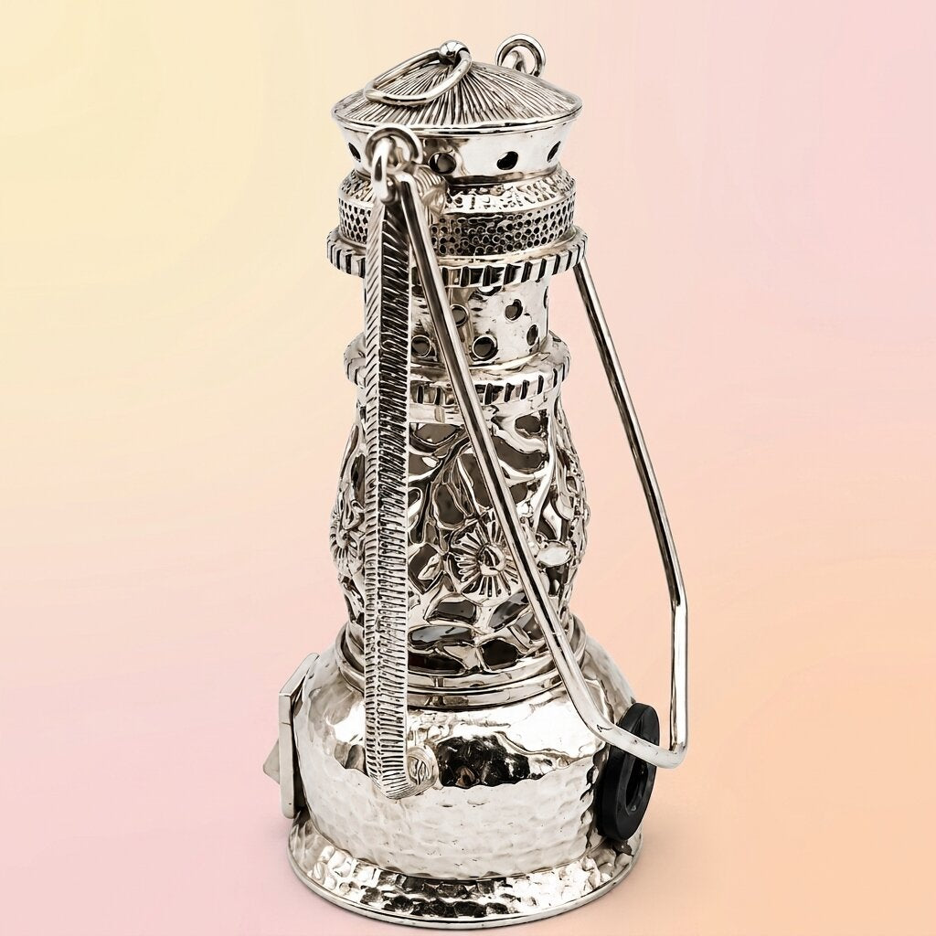 Silver Lalten